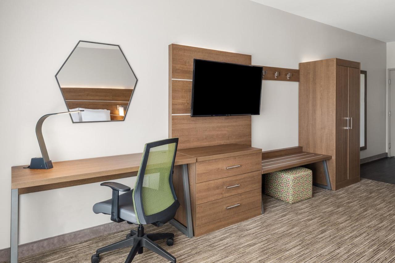 Holiday Inn Express & Suites Graham By Ihg Екстериор снимка