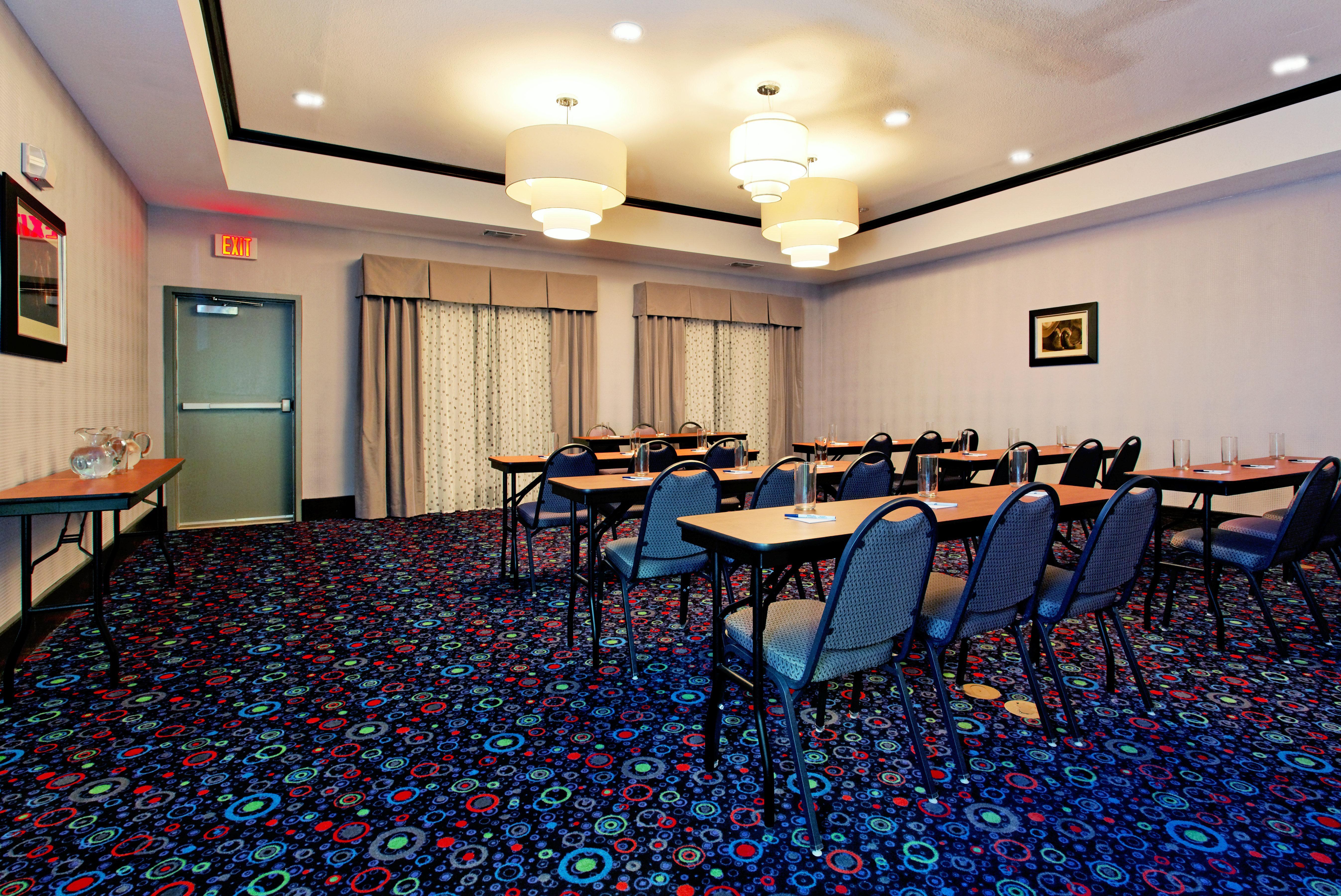 Holiday Inn Express & Suites Graham By Ihg Екстериор снимка