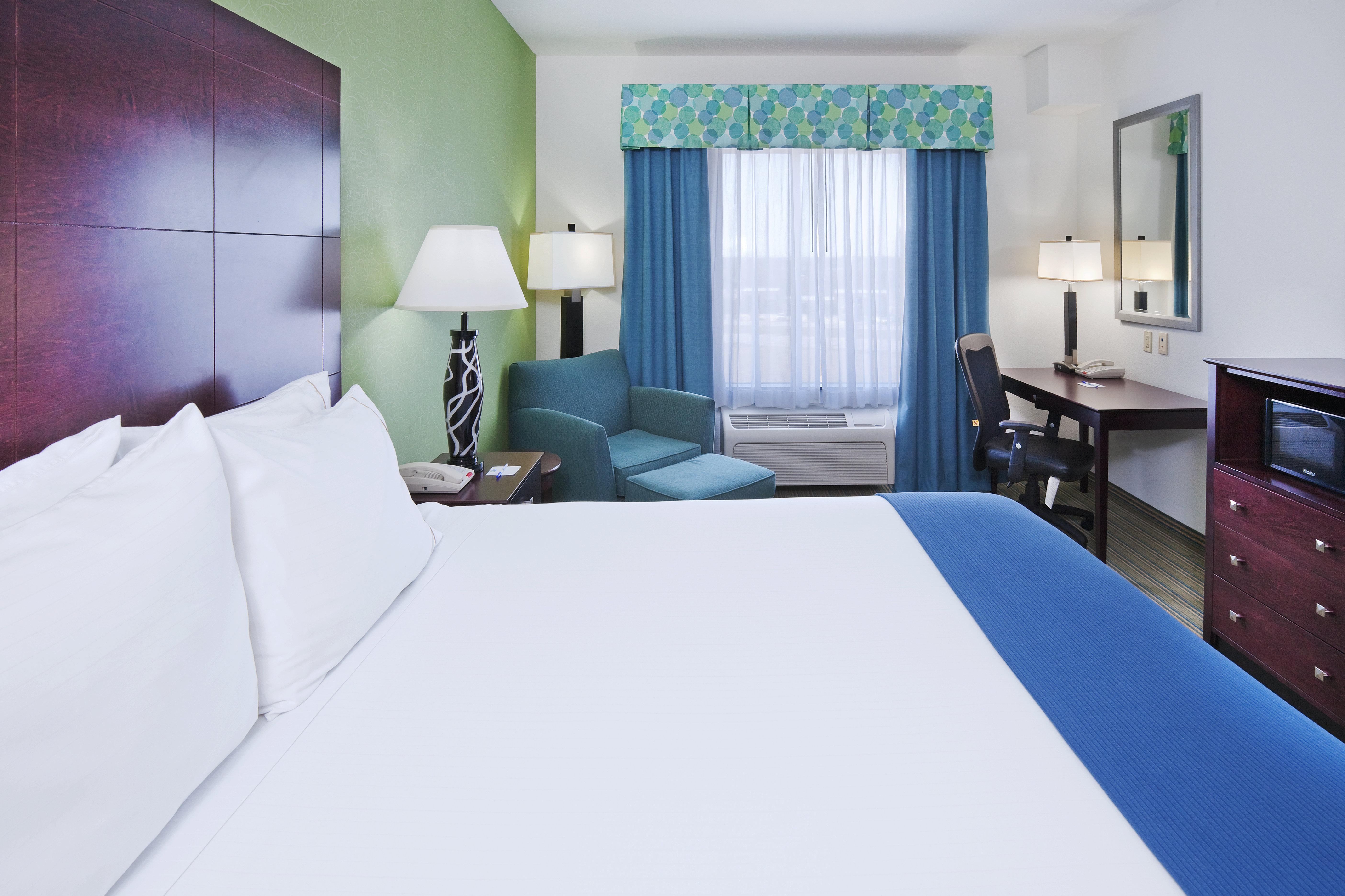 Holiday Inn Express & Suites Graham By Ihg Екстериор снимка