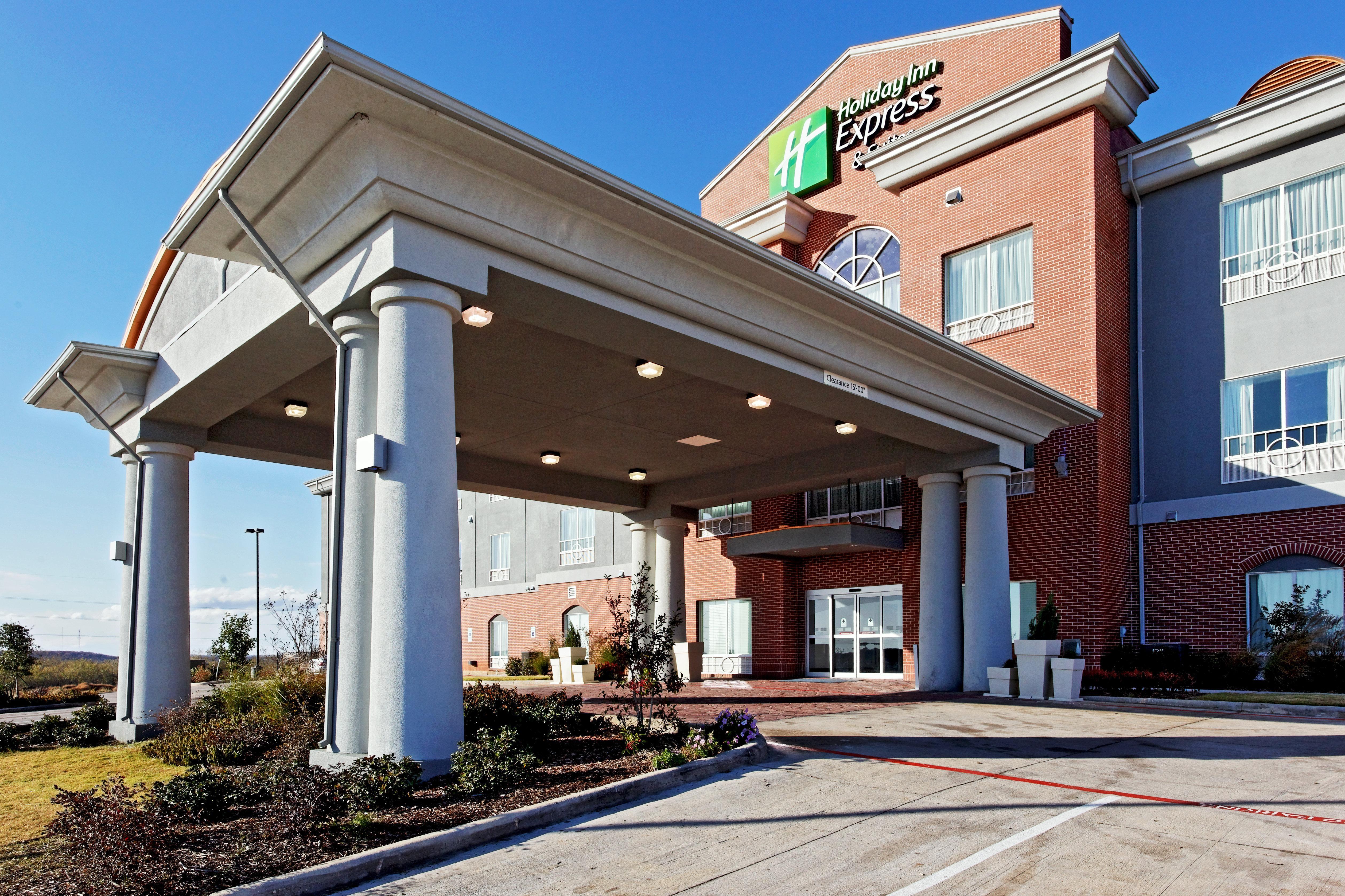 Holiday Inn Express & Suites Graham By Ihg Екстериор снимка